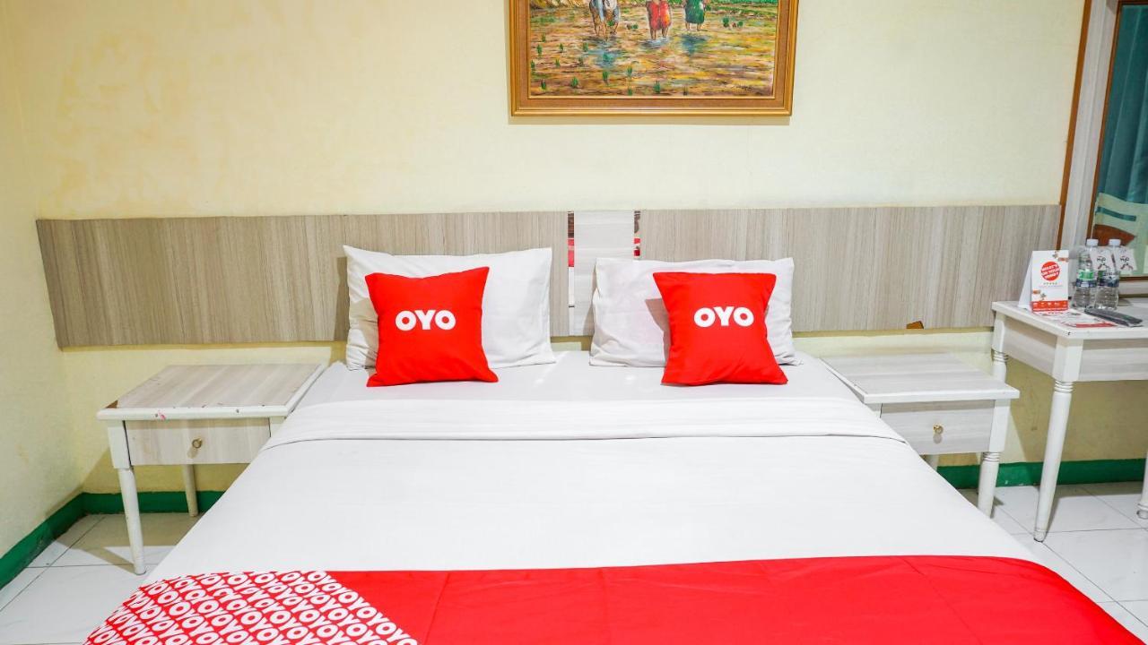 Oyo 2085 Chrysanta Hotel Bandung Luaran gambar
