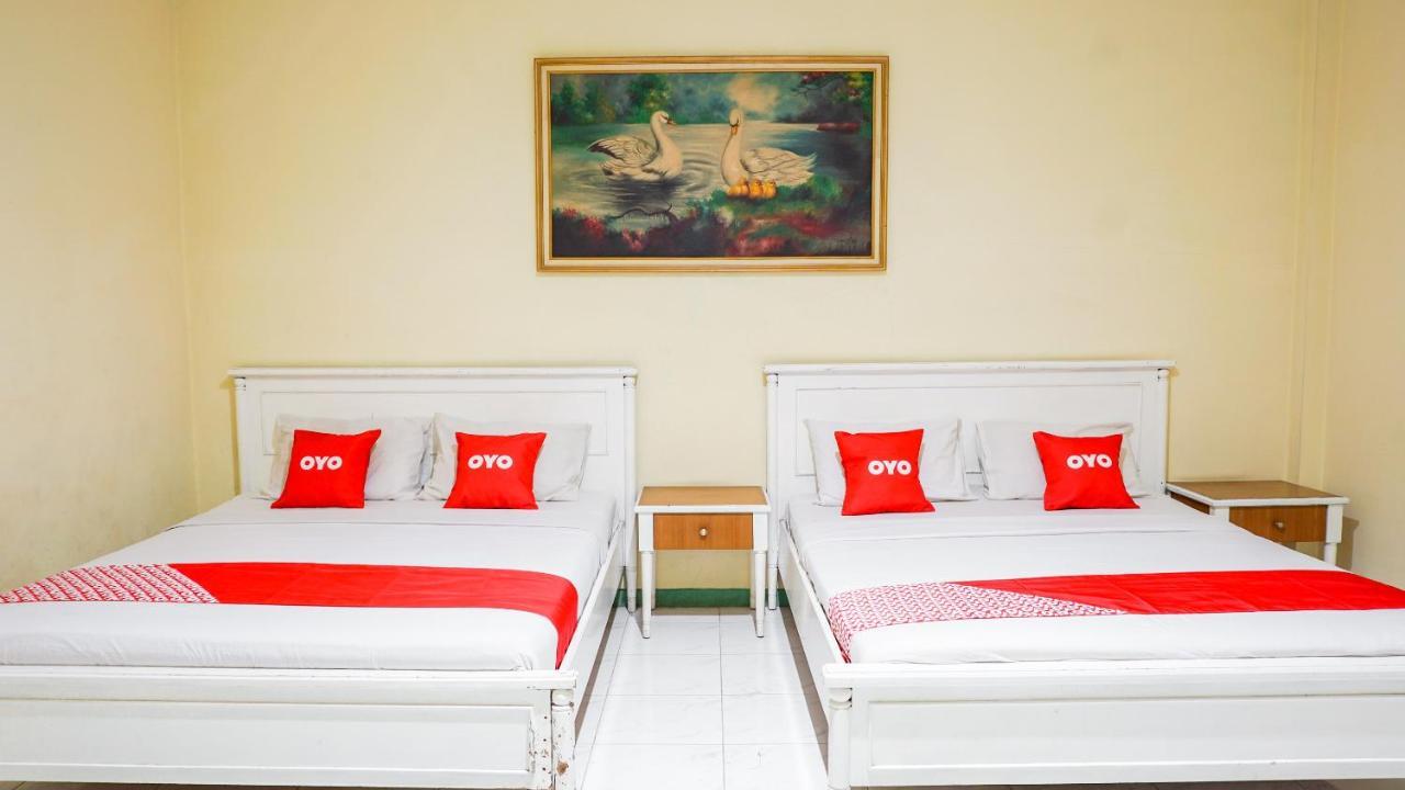 Oyo 2085 Chrysanta Hotel Bandung Luaran gambar